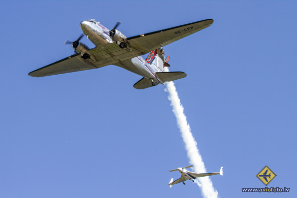 Douglas C-47A Skytrain (DC-3)